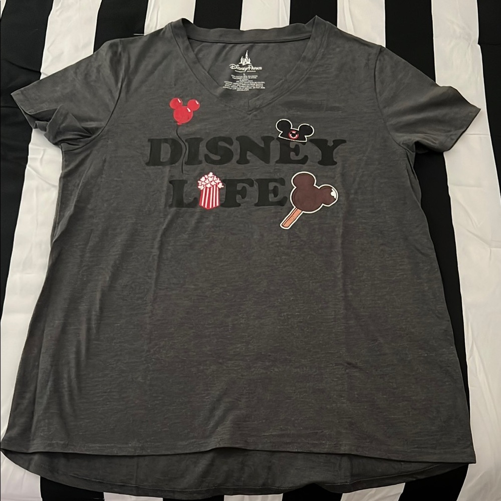 Disney Gray Short Sleeve Tee with Mickey Mouse Design
